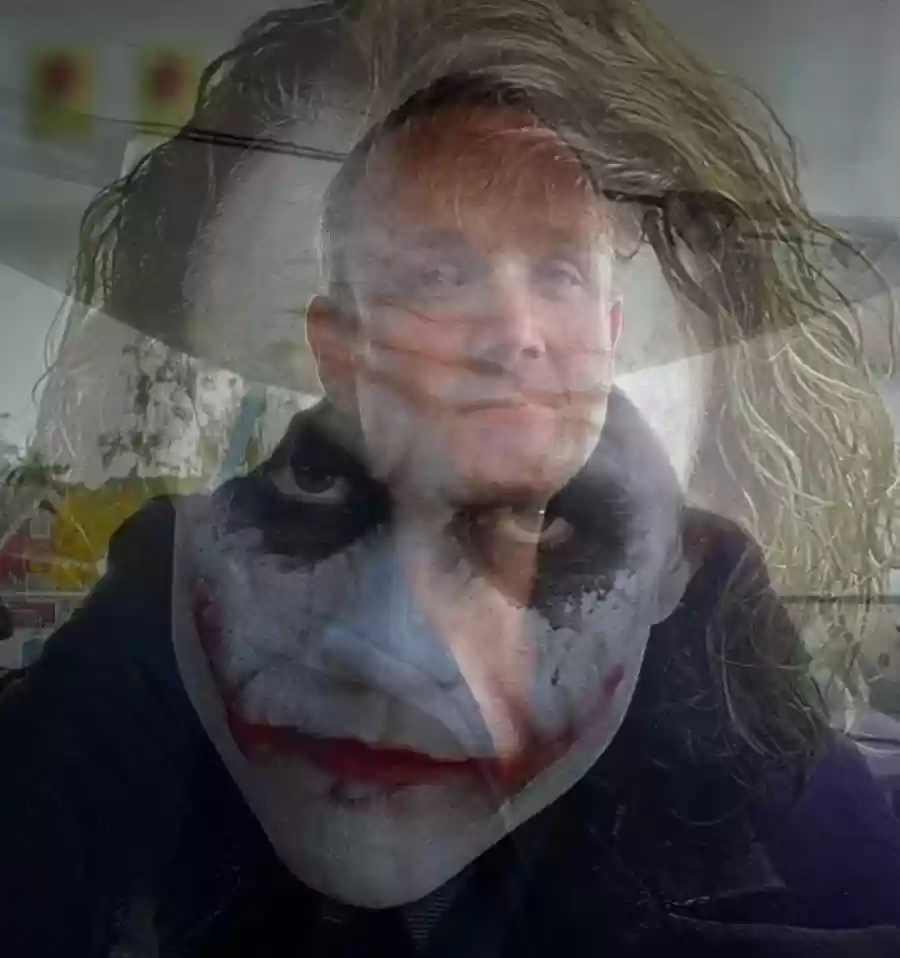 Free download Joker`s Song video and edit with RedcoolMedia movie maker MovieStudio video editor online and AudioStudio audio editor onlin